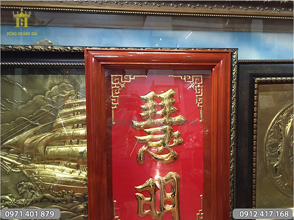tranh đồng chữ Hán thếp vàng